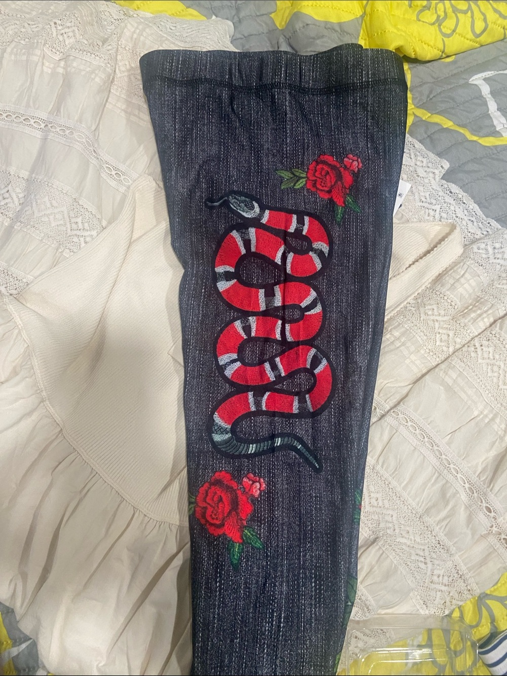 Women's Terez Screen Printed Graphic Red Snake Roses Gray